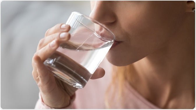 10 Symptoms of Dehydration (and 1 Tasty Thing to Do About It)